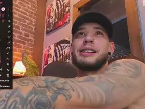Cam4 Adult Video Chat of MATTEOSANTINO21