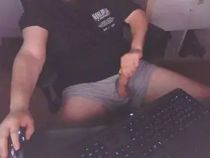Cam4 Live Sex of Axelbladeee