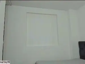 Cam4 Nude Webcam of Louis_marley