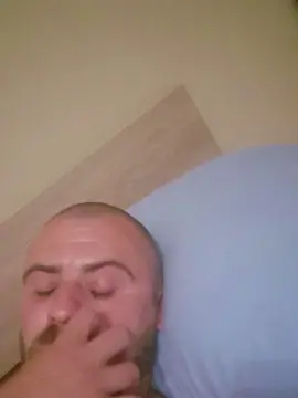 Cam4 Watch Live Sex Cams of antonio3235