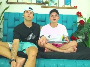 Cam4 Live Porn of Aroon_Angel