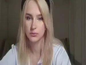 Cam4 Live Sex Cam of EmeldaBisso