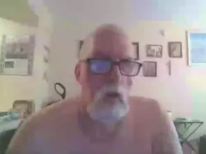Cam4 Live Porn of TINYCOCK1956