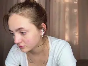 Cam4 Free Live Porn of OttilieFairfax