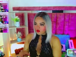 Cam4 Live Sex Cam of ThiaraVarannes