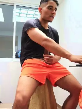 Cam4 Live Sex Cam of Alex_del_Toro