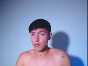 Cam4 Sex Cam of Rowanbig23