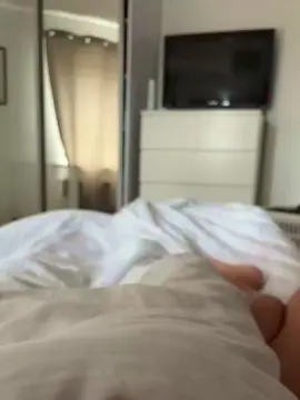 Cam4 Free Live Porn of Bigslutcock