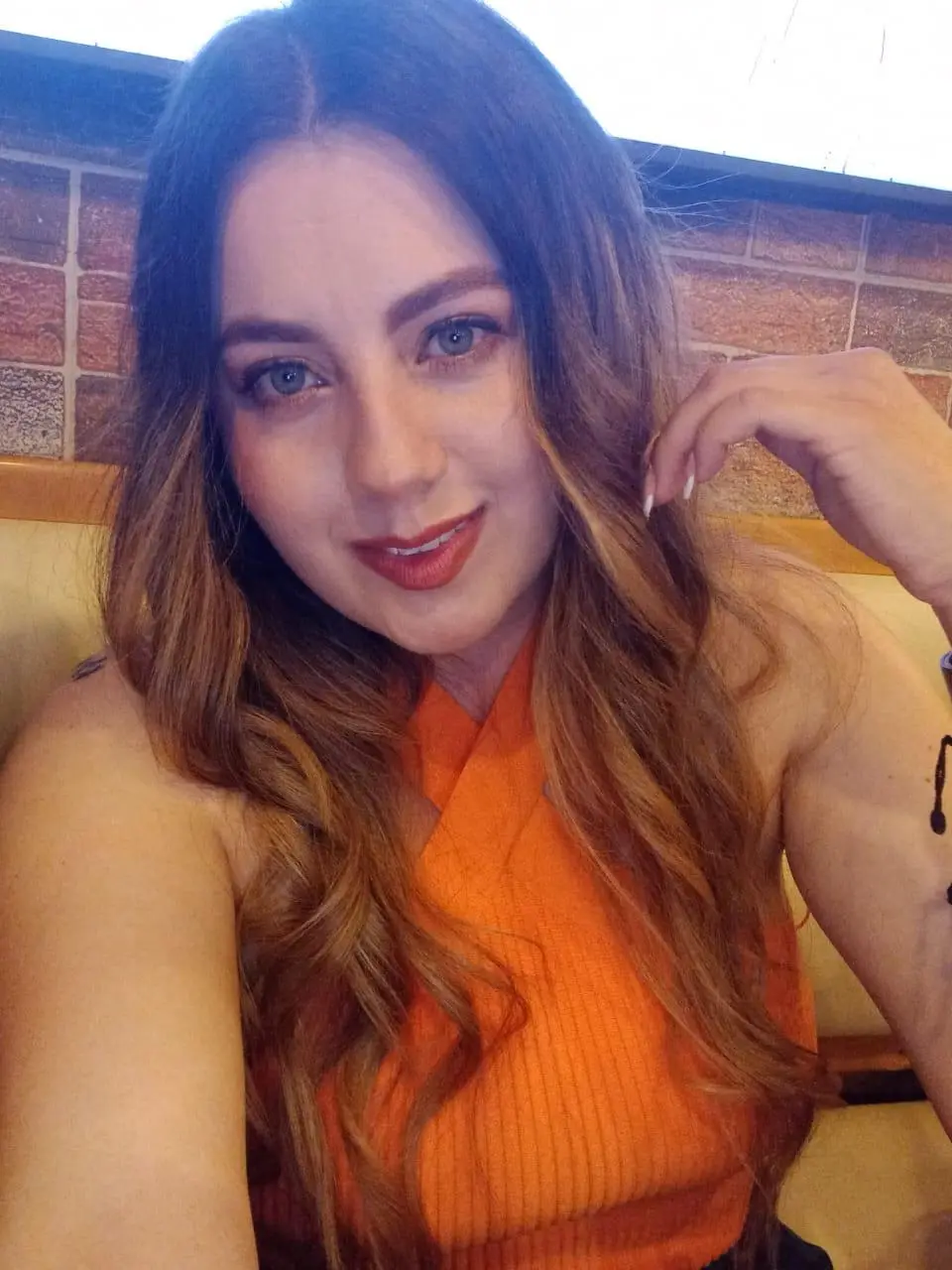 ALICELEBEL_1995