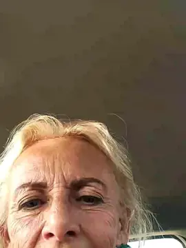 Cam4 Free Porn Cam of clarabela1
