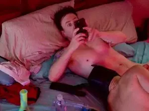 Cam4 Free Live Porn of AVeryBadBoy