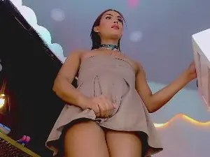 Cam4 Live Porn of latina_megan