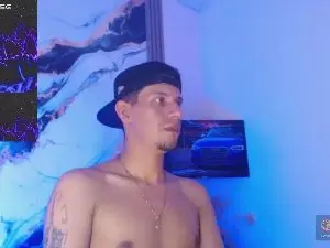 Cam4 Sex Cam of kevin__fox_
