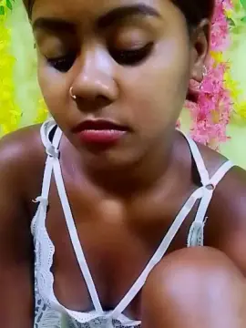 Cam4 Free Live Porn of ameline1