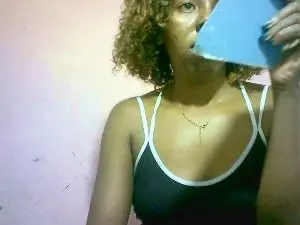 Cam4 Sex Chat of Sairah28