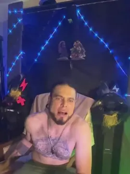 Cam4 Free Live Porn of Destrollermx