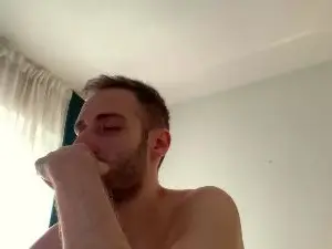Cam4 Adult Webcams of LukaShyGuy225