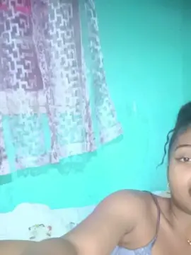 Cam4 Free Live Porn of charlne_fun