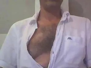 Cam4 Free Porn Cam of gustogiusto