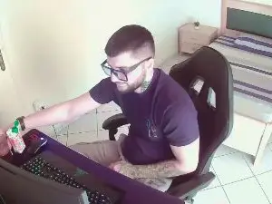 Cam4 Watch Live Sex Cams of AlbanianFker21