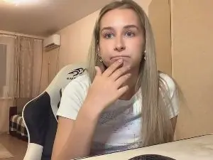 Cam4 Best Webcam of LynseyPake