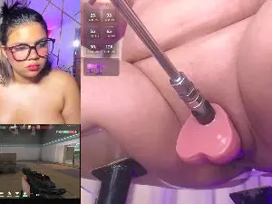 Cam4 Nude Webcam of ZoeRhys