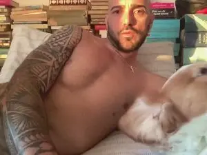 Cam4 Free Porn Cam of alessandromori9