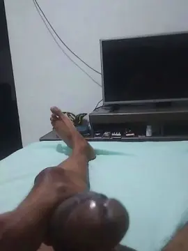 Cam4 Free Live Porn of rrubinhoo_fun