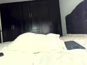 Cam4 Nude Webcam of kamilaasex3
