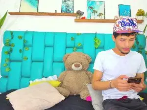 Cam4 Free Live Porn of Hot_Boys_Latino