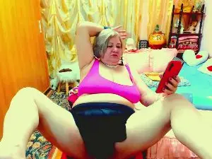 Cam4 Adult Video Chat of ellyhot