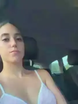 Cam4 Free Live Porn of elisa256