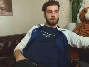 Cam4 Live Sex Cam of KyloEast