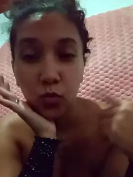 Cam4 Adult Video Chat of Scarlatta_hot