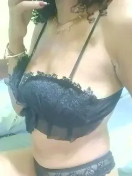 Cam4 Live Sex of Loana007