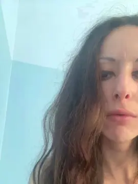 Cam4 Live Sex of bigiulia42gcom2
