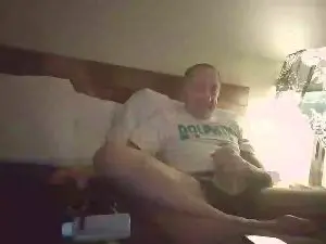 Cam4 Private Sex Chat of Daddyduvi52