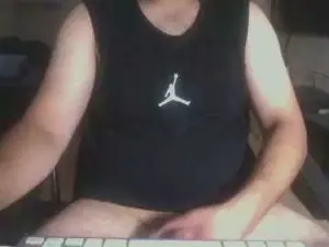 Cam4 Live Sex of lookingood35