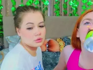 Cam4 Free Live Porn of Dina_Mary