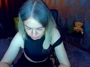 Cam4 Watch Live Sex Cams of anna_snow9