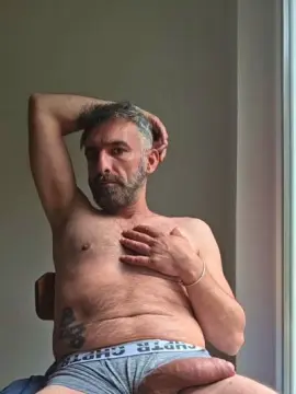 Cam4 Live Porn of Doperman
