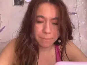 Cam4 Live Sex of RolandeSpires