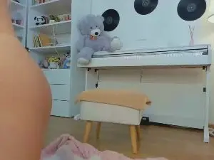 Cam4 Private Sex Chat of yamjoy18