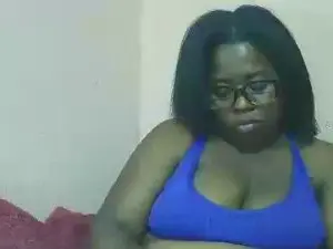 Cam4 Free Live Porn of carina53