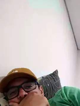 Cam4 Live Sex Cam of Pittgarciaator