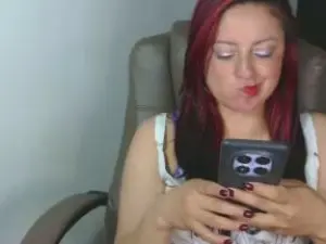 Cam4 Adult Video Chat of layla_cristell