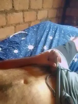 Cam4 Free Live Porn of Pizzamonte