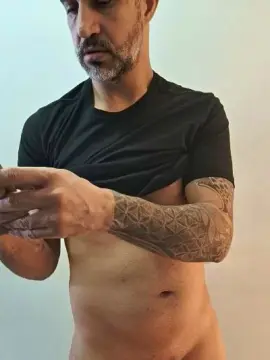 Cam4 Private Sex Chat of xxMorenosexx