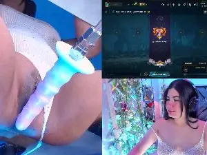 Cam4 Live Sex Cam of DaphneContry