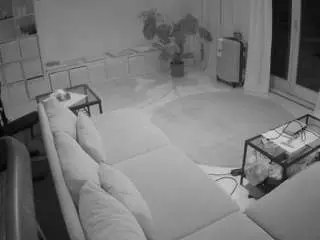 Camsoda Sex Cam of voyeurcam-julmodels-living-4